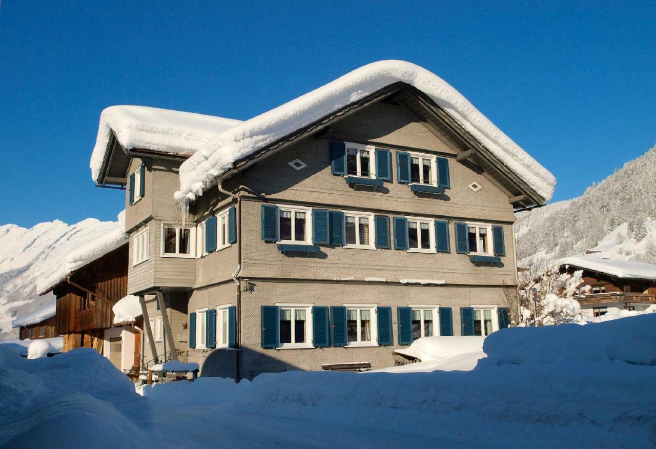 Bauernhof Madlener Claudia Villa Schoppernau Exterior foto